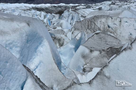 A superfície totalmente irregular do glaciar Viedma, no Parque Nacional Los Glaciares, região de El Chaltén, no sul da Argentina